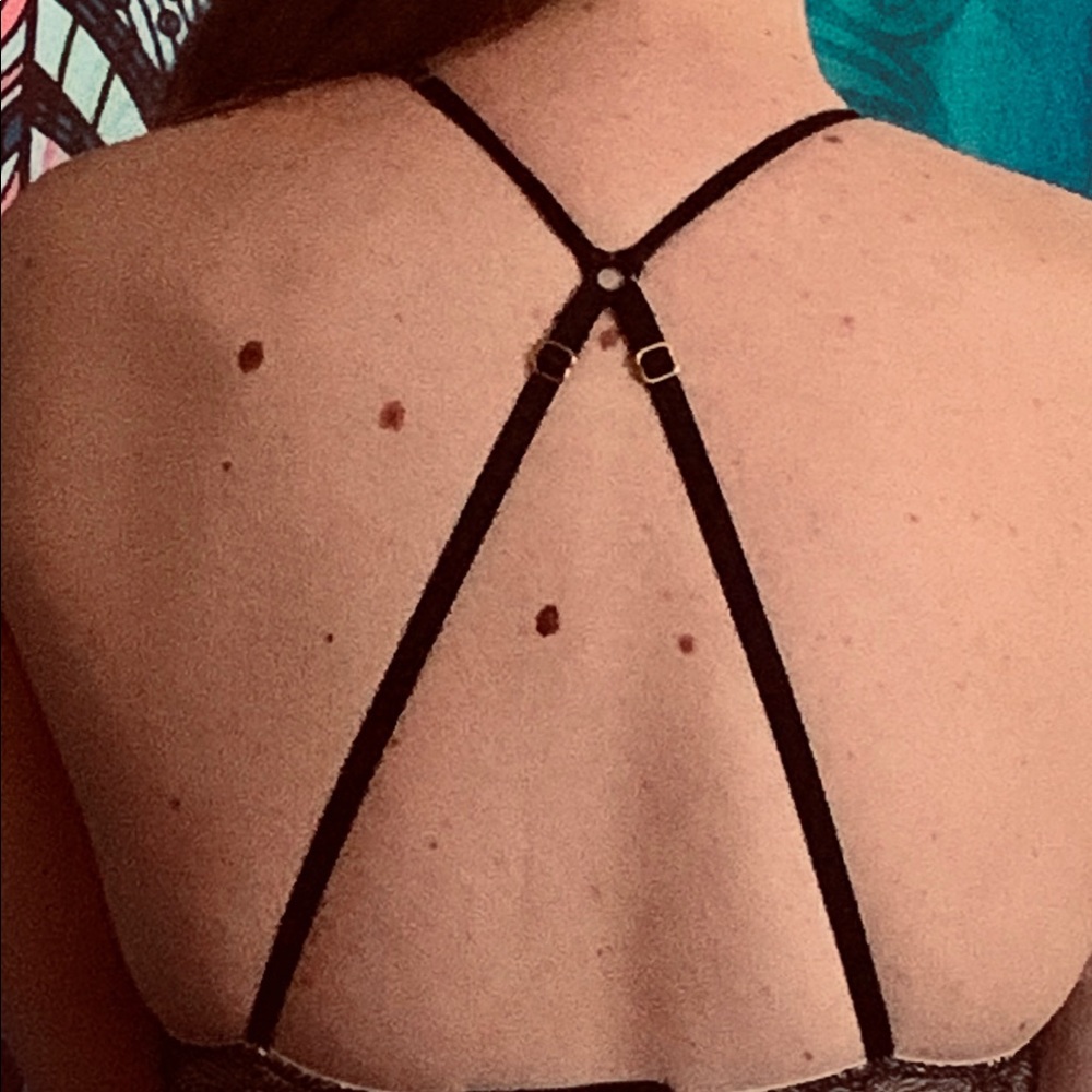 🔥VICTORIA SECRET BLK LACE HI NECK BRALETTE SM - Picture 6 of 6